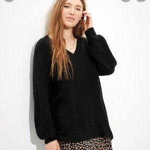 American Eagle Oversized Dreamspun V-Neck Sweater